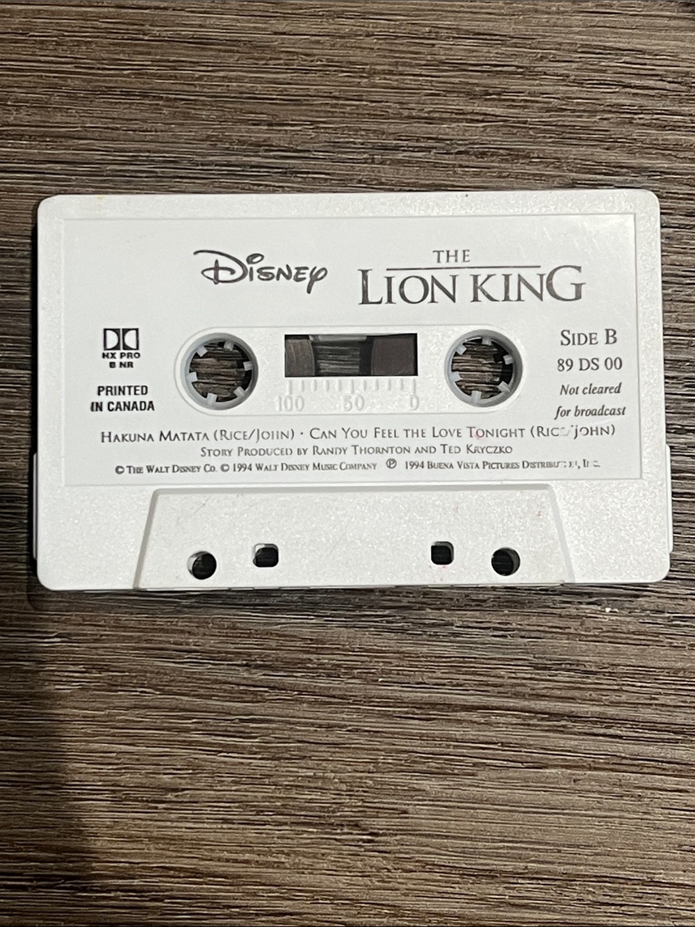 Vintage Walt Disney Records cassette Aladdin and lion king